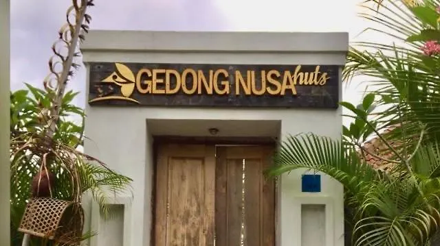 Ferienpark Gedong Nusa Huts 3*