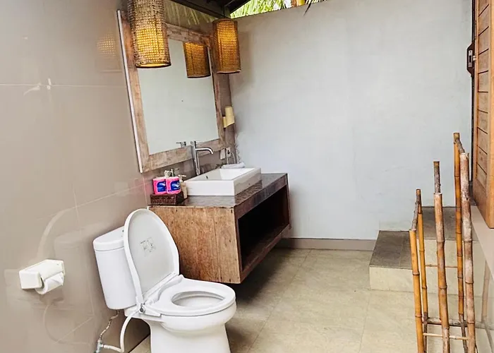 Gedong Nusa Huts Ferienpark 3*