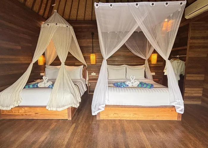 Gedong Nusa Huts