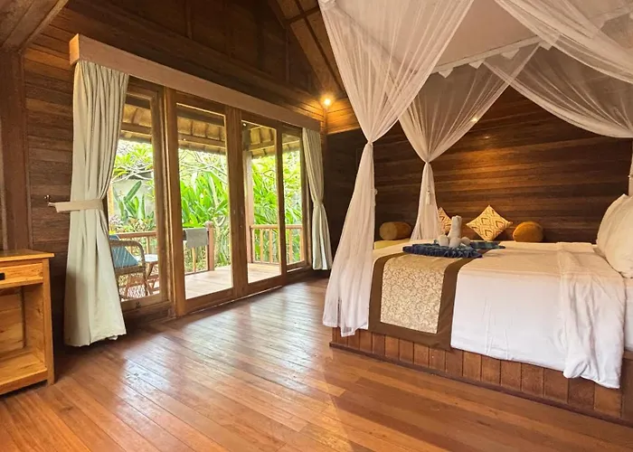 Gedong Nusa Huts Ferienpark Nusa Lembongan