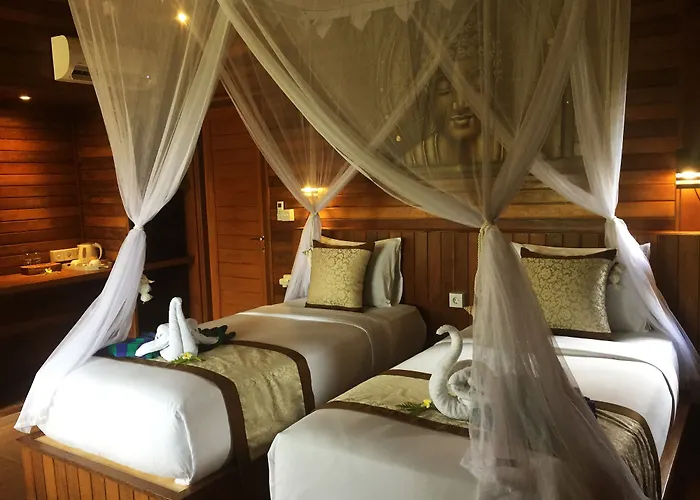 Gedong Nusa Huts Ferienpark 3*